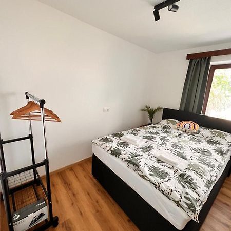 Perfekte Lage! Ganze Wohnung Burgblick Residenz Sankt Veit an der Glan Eksteriør bilde