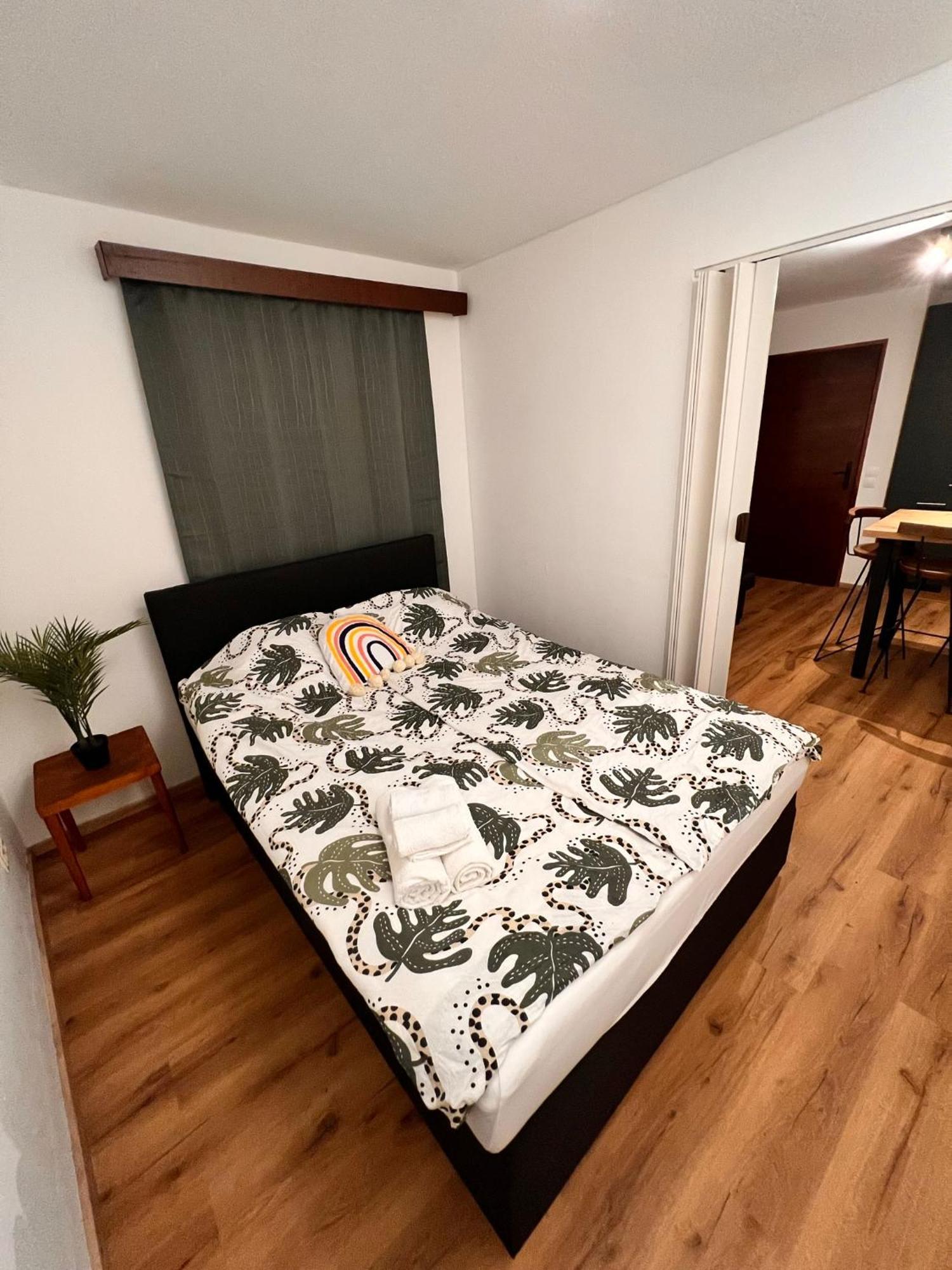 Perfekte Lage! Ganze Wohnung Burgblick Residenz Sankt Veit an der Glan Eksteriør bilde