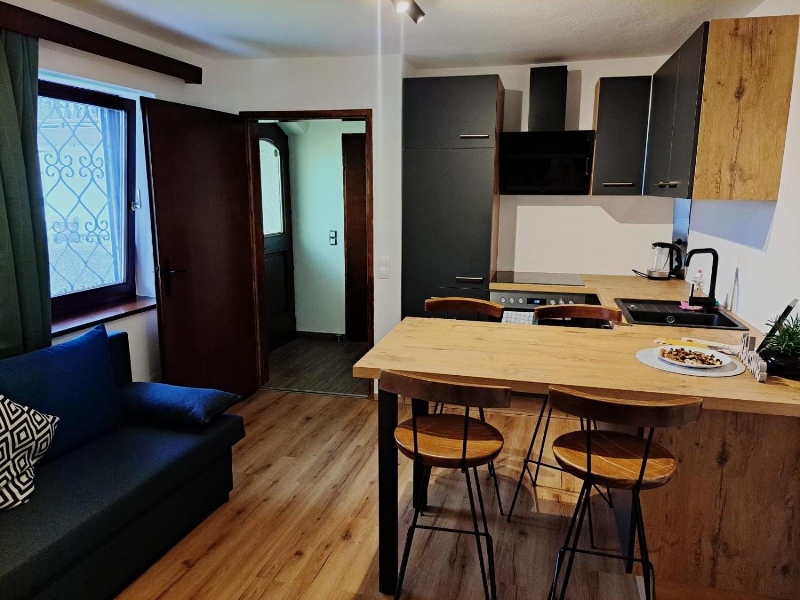 Perfekte Lage! Ganze Wohnung Burgblick Residenz Sankt Veit an der Glan Eksteriør bilde